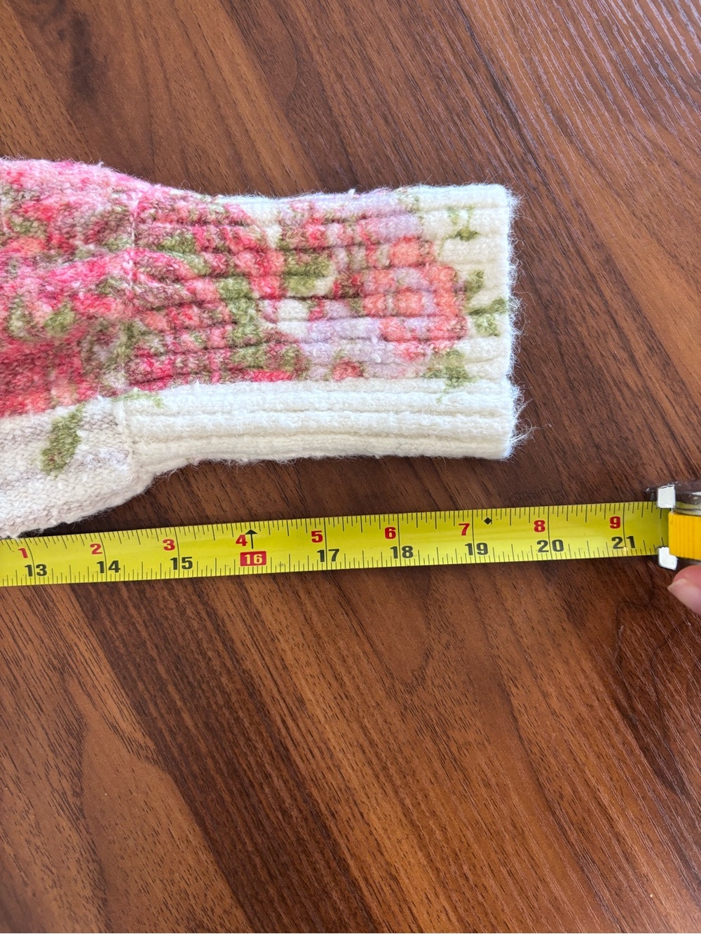 Free People Bed Of Roses Pullover Cropped Sweater Candy Combo M - Picture 16 of 16